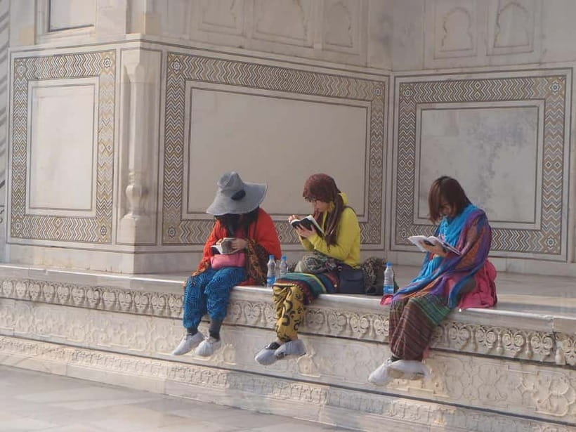Agra: Taj Mahal Sunrise Tour with Elephant Sanctuary - Why this Agra day works well