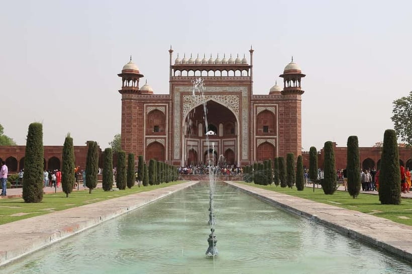 Agra: Taj Mahal Sunrise Tour with Elephant Sanctuary - Private transport and the pace of the day