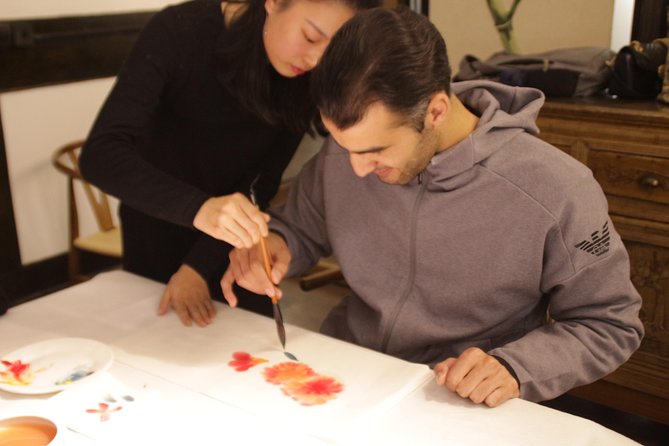 All Inclusive Private Panda Base Traditional Painting Experience - People’s Park and the city’s tea habit