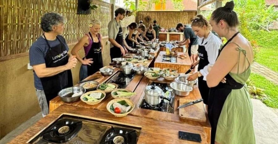 Bali: Cooking Class with Monkey Forest and Art Village Tour - Practical details that make the day easier
