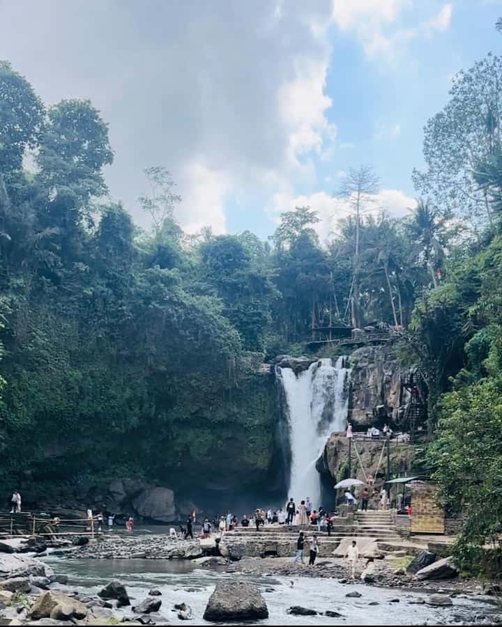 Bali ubud : monkey forest, waterfall , temple - Tirta Empul, Bali’s sacred spring temple