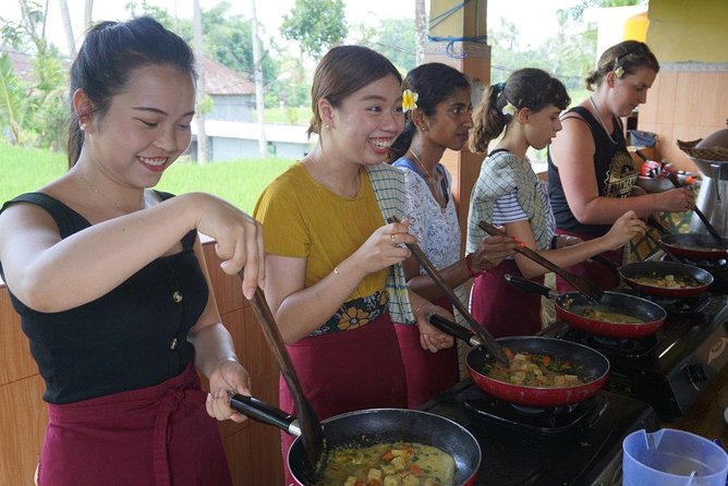 Balinese Traditional Food Cooking Class with Ubud Monkey Forest and SPA - Rice farming before the kitchen