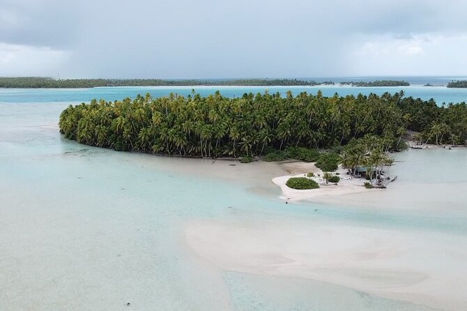 Blue Lagoon - PRIVATE ISLAND Pink sand beach and wildlife reserve - Weather can change the entire experience