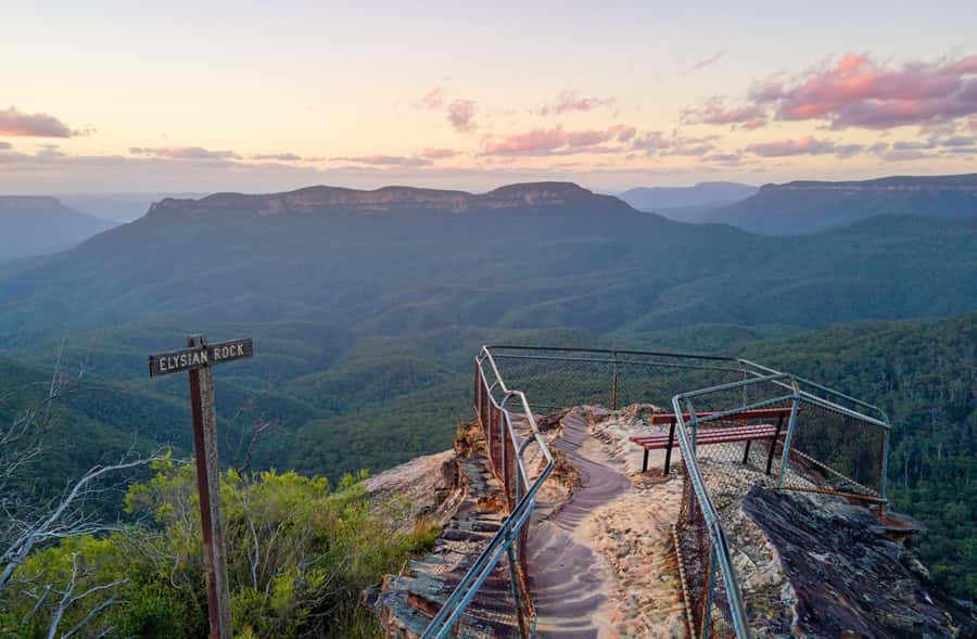 Blue Mountains Tour w/Lunch: Scenic World, Zoo & Koala Photo - Glenbrook gives you a gentle start