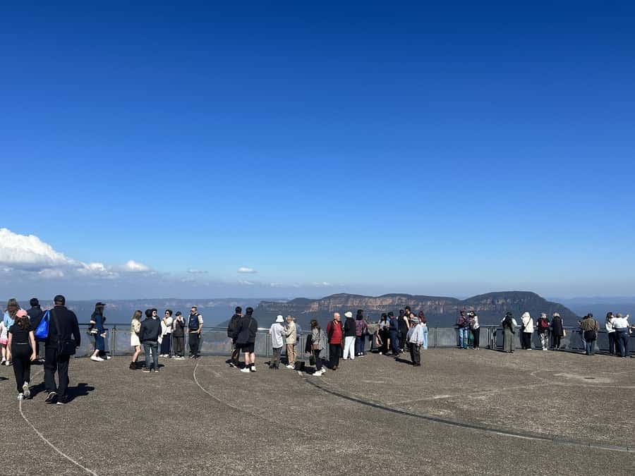 Blue Mountains Tour w/Lunch: Scenic World, Zoo & Koala Photo - Pub lunch is convenient, but keep your expectations measured