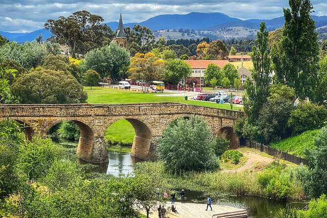 Bonorong Wildlife Park and Richmond Afternoon Tour from Hobart - Richmond Bridge and a compact historic town