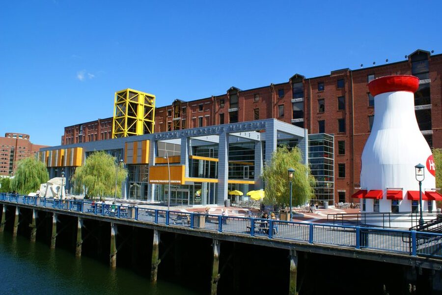 Boston Pass: Save up to 50% - Includes Franklin Park Zoo - Seasonal cruises, trolley rides, and outdoor tours