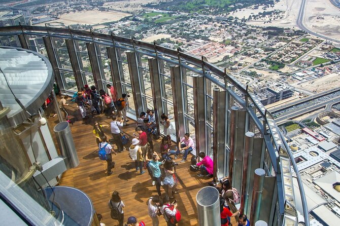 Burj Khalifa At The Top & Underwater Zoo Aquarium with Transfer - How to plan the day well