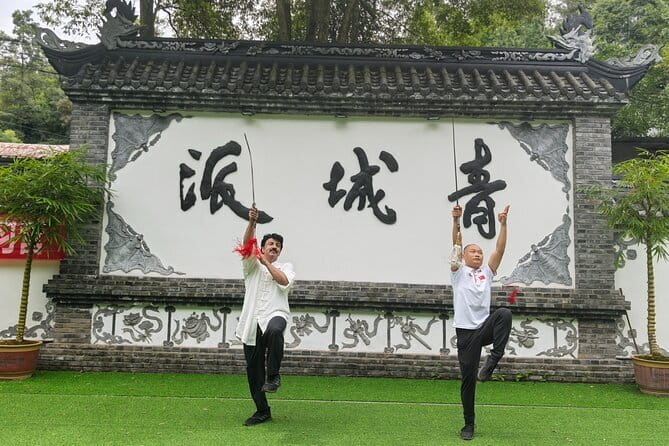 Chengdu Kung Fu Panda Tour Tai Chi, Martial Arts and Panda Base - Why this Chengdu tour is different