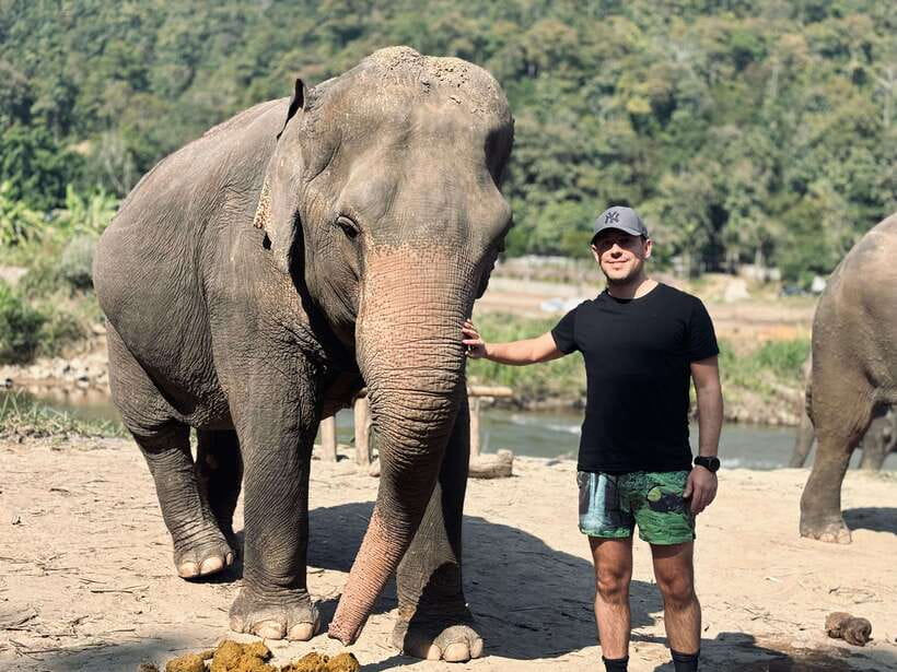 Chiang Mai: Elephant Sanctuary Feeding Program Half-Day Tour - What to pack and what to expect