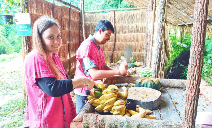Chiang Mai: Ethical Half Day Elephant Sanctuary & Waterfall - Following the herd through the jungle