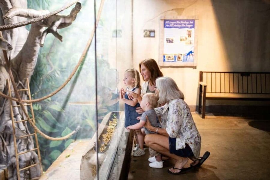 Columbus, OH: Columbus Zoo and Aquarium Entry Ticket - Best for Families, Animal Lovers, and Flexible Planners