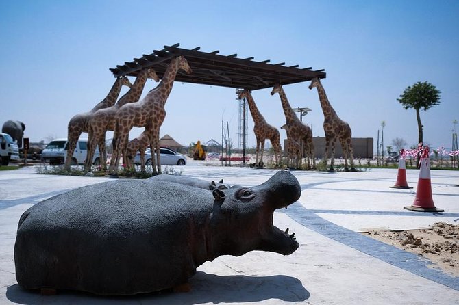 Dubai Safari Park With Transfer - African Village: big animals and open habitats