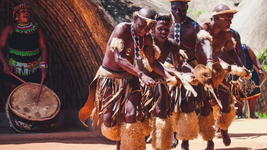 Durban: Half Day Phezulu Safari Park and Durban City Tour - Phezulu Safari Park in the Valley of 1000 Hills