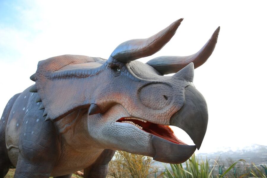 Edinburgh Zoo Entrance Ticket - The dinosaur exhibition and family trail