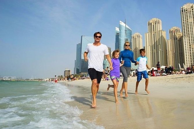Full Day Dubai City Tour: Burj Khalifa & Underwater Zoo Ticket - Dubai Mall and the world above the city