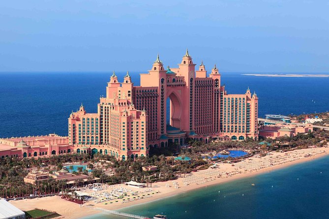 Half Day Dubai City Tour & visit to Dubai Aquarium Underwater Zoo - Al Fahidi Fort and the story before oil