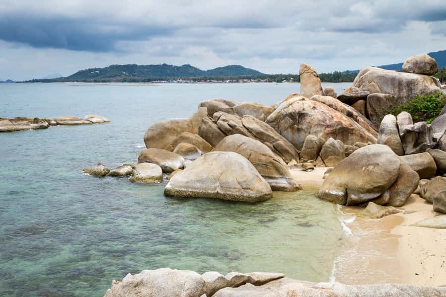 Koh Samui: Elephant Sanctuary and more - Full Day - One hour at Silver Beach