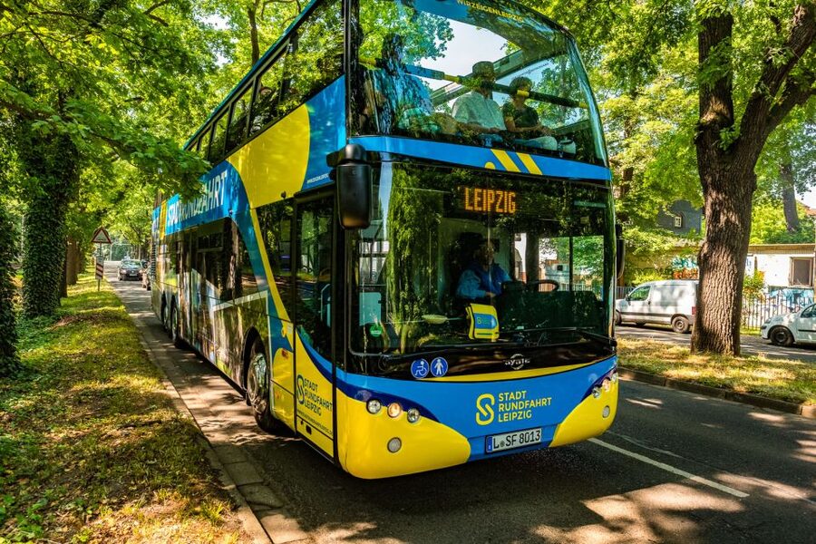 Leipzig: 1-Day Hop-On Hop-Off Bus and Leipzig Zoo Ticket - Starting outside Leipzig Main Station