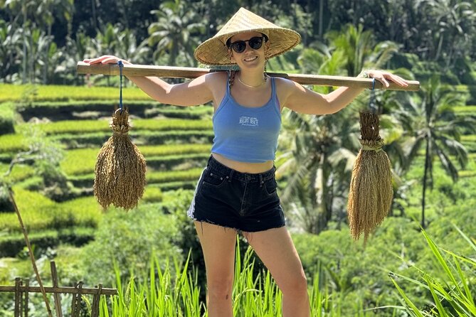 Monkey Forest, Temple, Waterfall and Rice Terrace in Ubud Tour - Tegenungan Waterfall and the day’s final outdoor stop