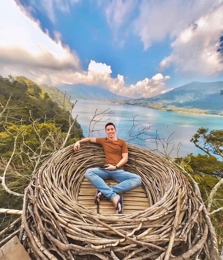 North Bali: Ulun Danu, Waterfalls, Swing and Monkey Forest - Sangeh Monkey Forest and its old temple