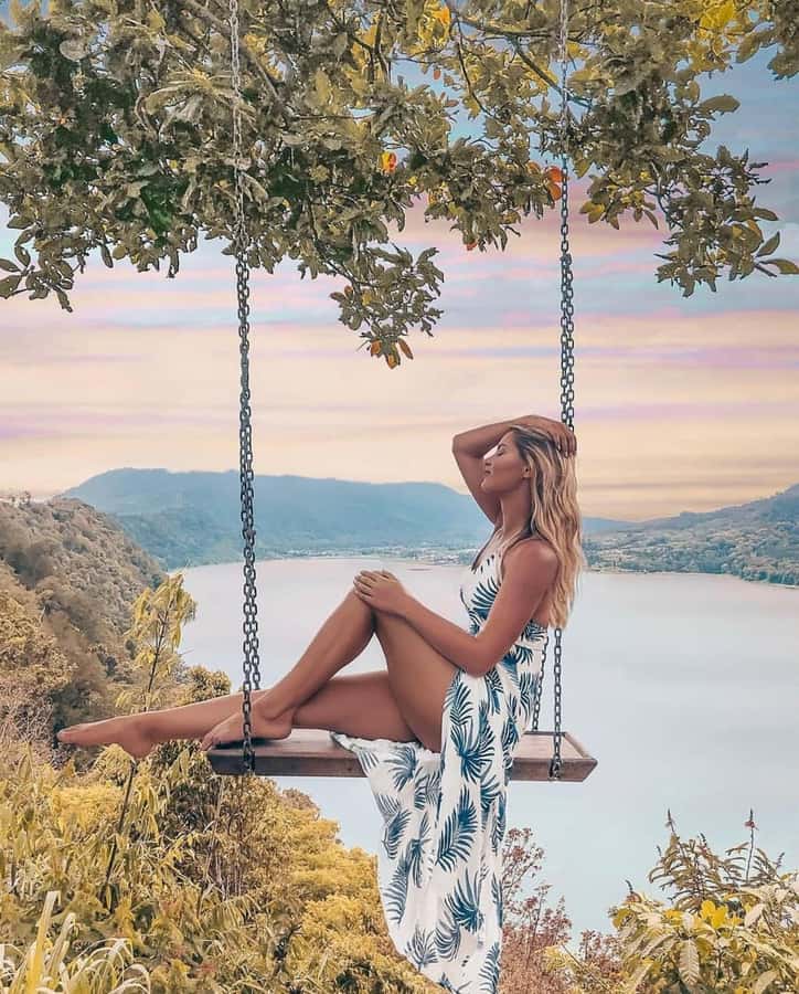 North Bali: Ulun Danu, Waterfalls, Swing and Monkey Forest - Wanagiri Hidden Hill and the twin lakes