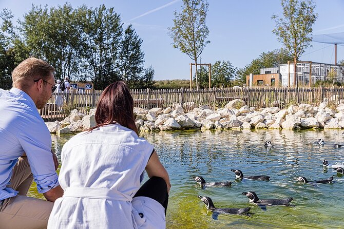 Parrot World Immersive Wildlife Park Entry Ticket next to Paris - Weather matters more than you might expect