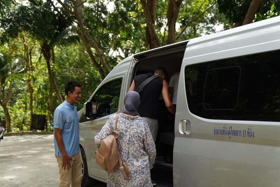 Phuket : Guided Tour to Elephant Sanctuary with Transfers - Meeting Phuket’s Rescued Elephants