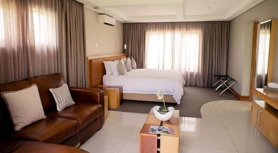 Port Elizabeth:2-Day Schotia Safaris & Addo Wildlife Reserve - Key points to know before booking