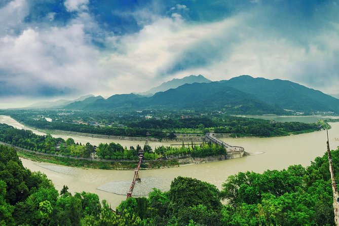 Private Day Tour: Dujiangyan Panda Base and Irrigation Project - Booking advice and cancellation terms
