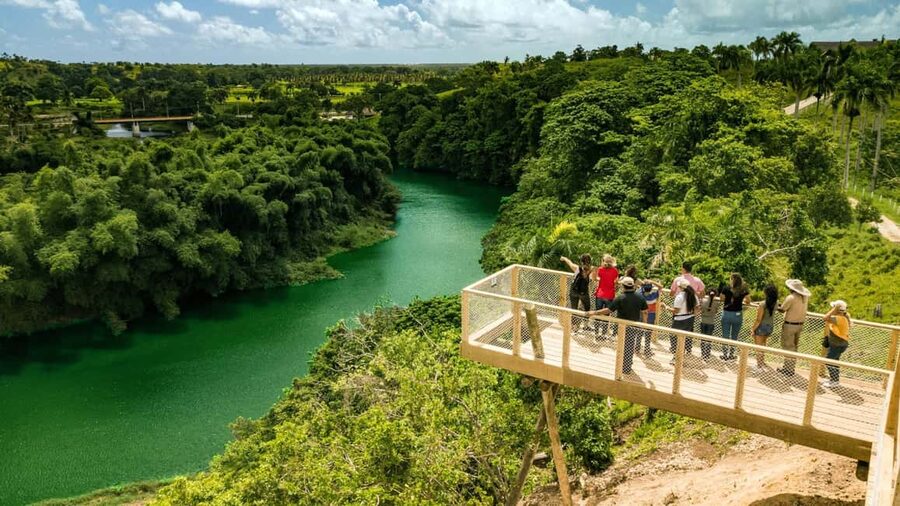 Punta Cana: Xploration Animal Park Bus Tour with Encounters - Why this animal park works for a family day