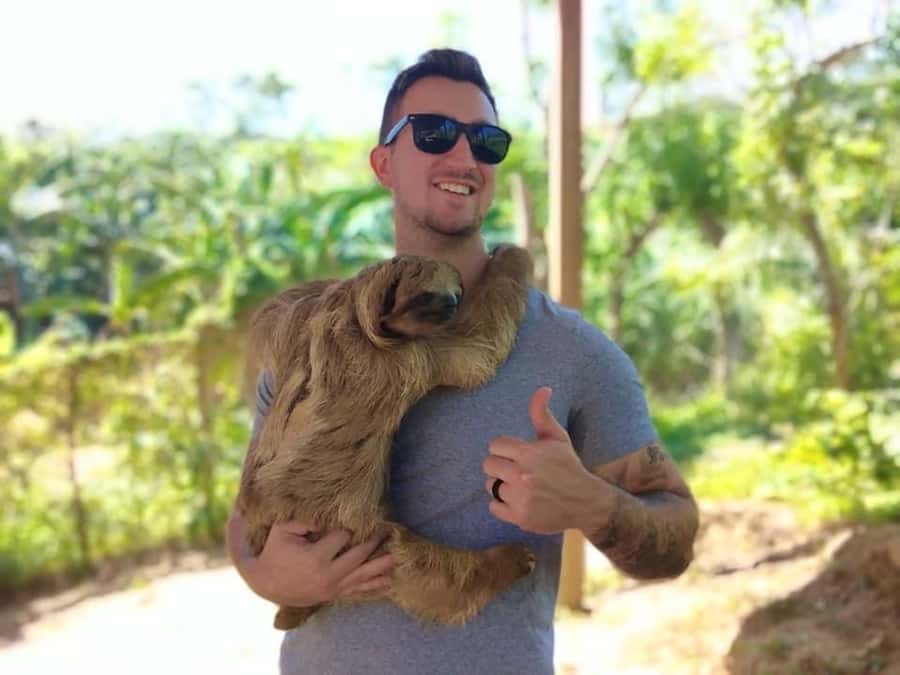 Roatán: Monkey and Sloth Sanctuary Tour - Who will enjoy this Roatán tour most?