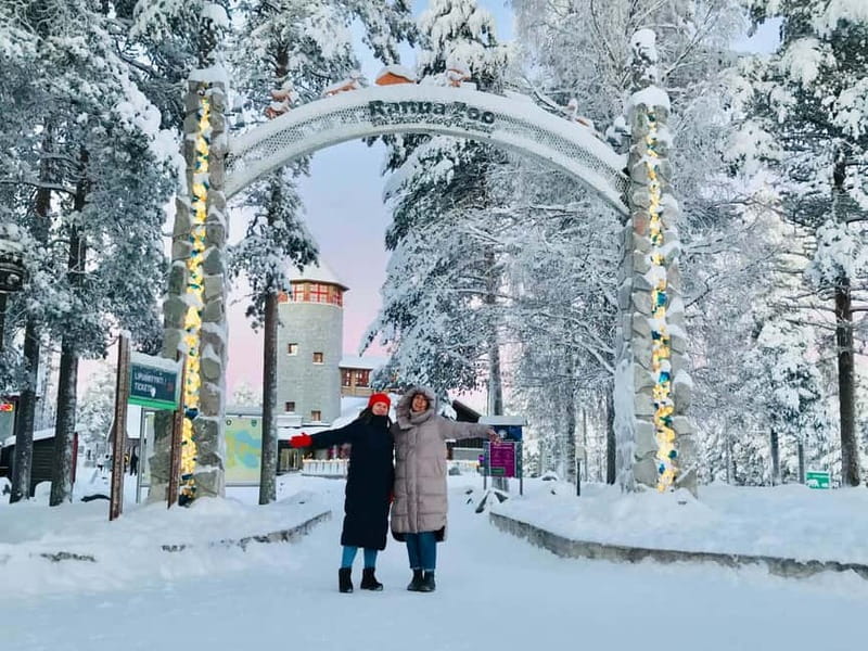 Rovaniemi: Trip to Ranua Zoo with Tickets - Arctic animals, with no guarantee of sightings