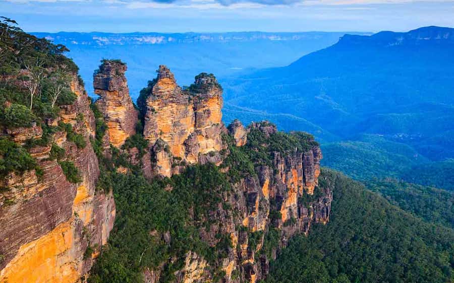 Sydney: Blue Mountains & Featherdale Wildlife Park Day Trip - Featherdale Wildlife Park before the mountain roads