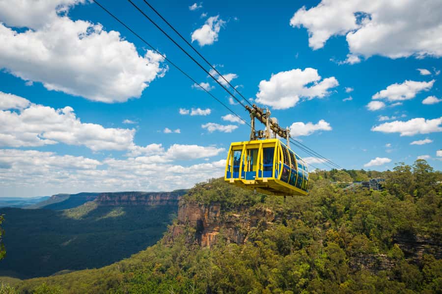 Sydney: Blue Mountains, Scenic World, Zoo & Lincoln's Rock - Echo Point and the Three Sisters
