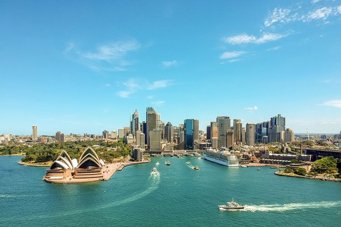 Sydney: PRIVATE Blue Mountains, Wildlife & Cruise Luxe Tour (10h) - Leura is the right place for lunch