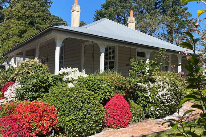 Sydney: PRIVATE Blue Mountains, Wildlife & Cruise Luxe Tour (10h) - Lincoln’s Rock and the first look over Jamison Valley