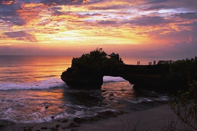 Tanah Lot Sunset and Monkey Forest Tour. - Who should book this outing?