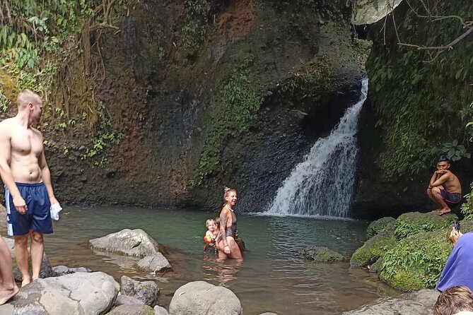 Tetebatu Guided Tour in Rice Terraces Waterfall and Monkey Forest - Meeting Sasak families and seeing village skills