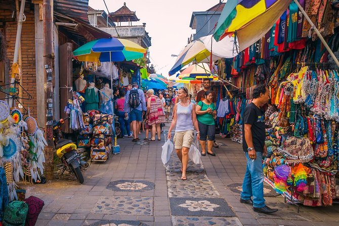 Ubud City Tour II: Monkey Forest, Palace, Art Market, and Rice Terrace - What the driver adds to the day