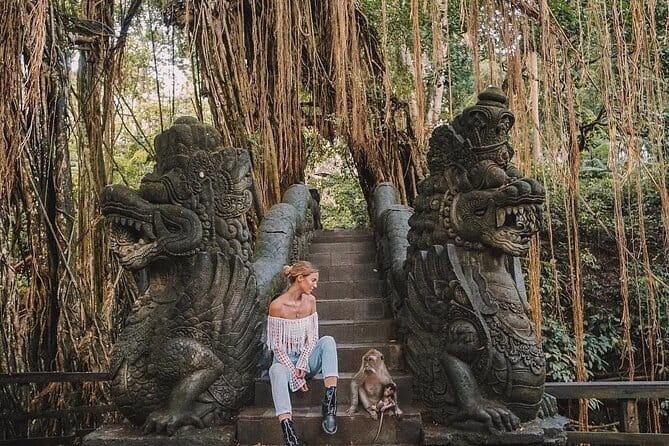 Ubud Jungle Swing - Monkey Forest - Water Temple - Waterfall - Who will enjoy this route most