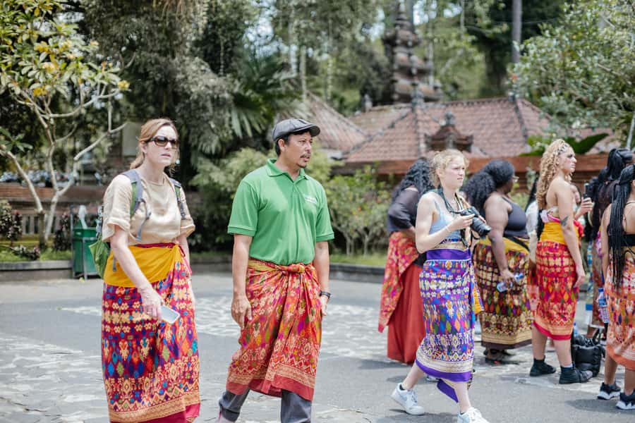 Ubud: Monkey Forest, Ceking Rice Terraces and More– Full Day - The guides make the biggest difference