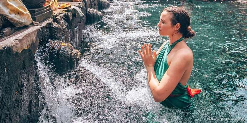 Ubud Monkey Forest, Waterfall, Temple and Rice Terrace Tour - Tirta Empul and Balinese purification