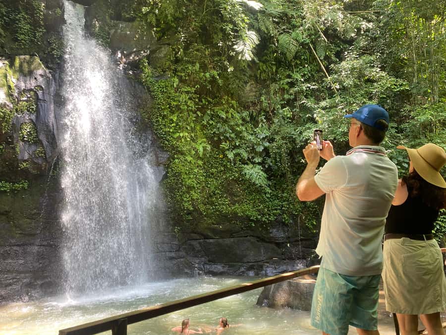 Ubud: Rice Terrace, Monkey Forest, Temple, & Waterfall - Who should book this experience
