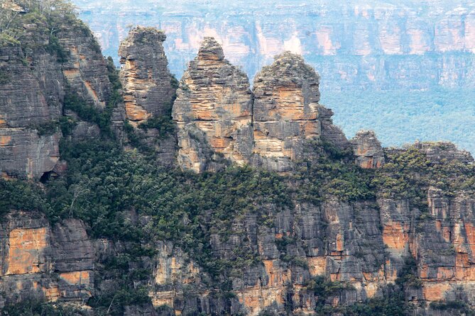Ultimate Blue Mountains Private Tour with Scenic World and Wildlife Park - Featherdale: Australian animals at close range