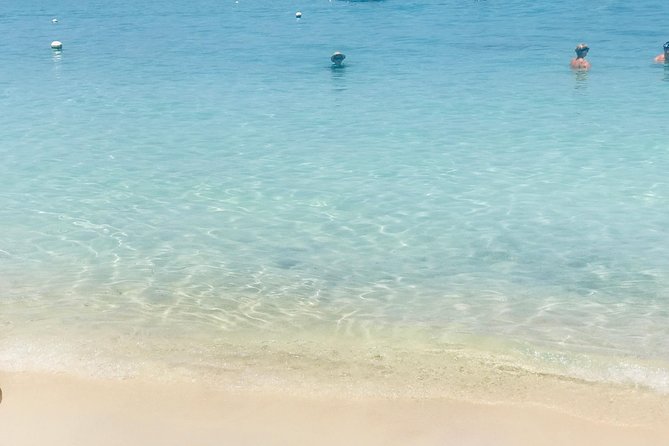 West Bay Beach Break / Monkey and Sloth Sanctuary - West Bay Beach is the payoff
