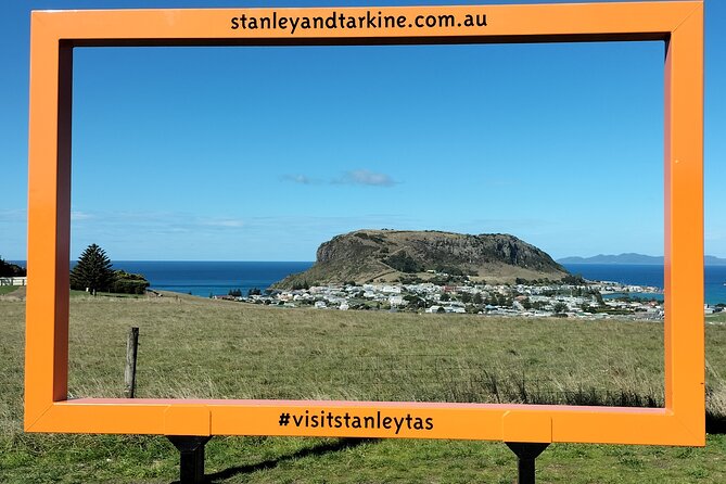 Wings Wildlife Park and Scenic Tour - A Short Stop in Penguin